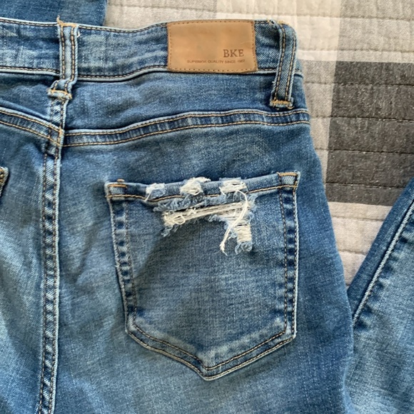 BKE BILLIE Slim Fit High Rise Ankle Skinny Distressed Blue Jeans from Buckle - Picture 12 of 12